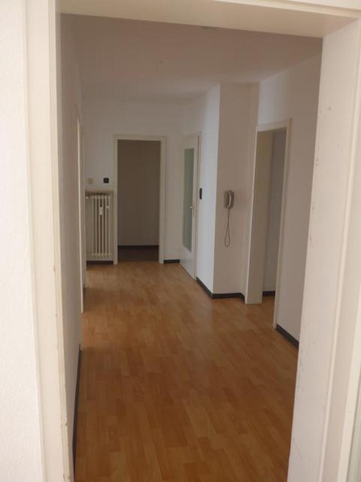 Helle grosszügige 3-Zimmer-Wohnung + Wohnküche + Bad + Gästetoilette, Stadtmitte von Rodalben – Bild 3