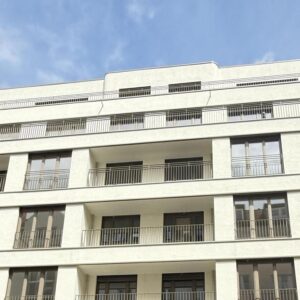 H9-09 → Exklusive 3-Zimmer-Wohnung mit 2 Balkonen und Weitblick über Berlin