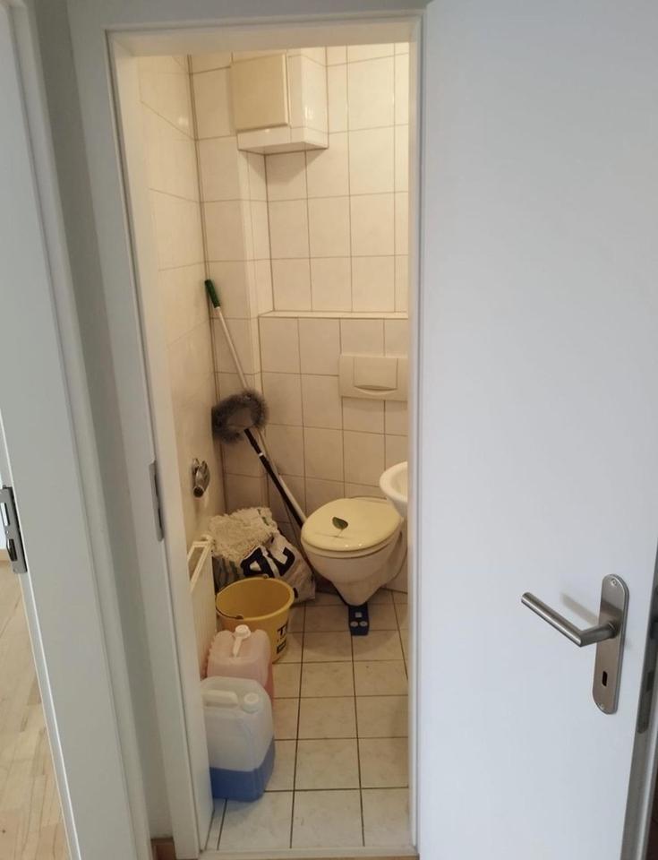 Schöne gemütliche ruhige 2 Zimmer Dachgeschoss Wohnung – Bild 8