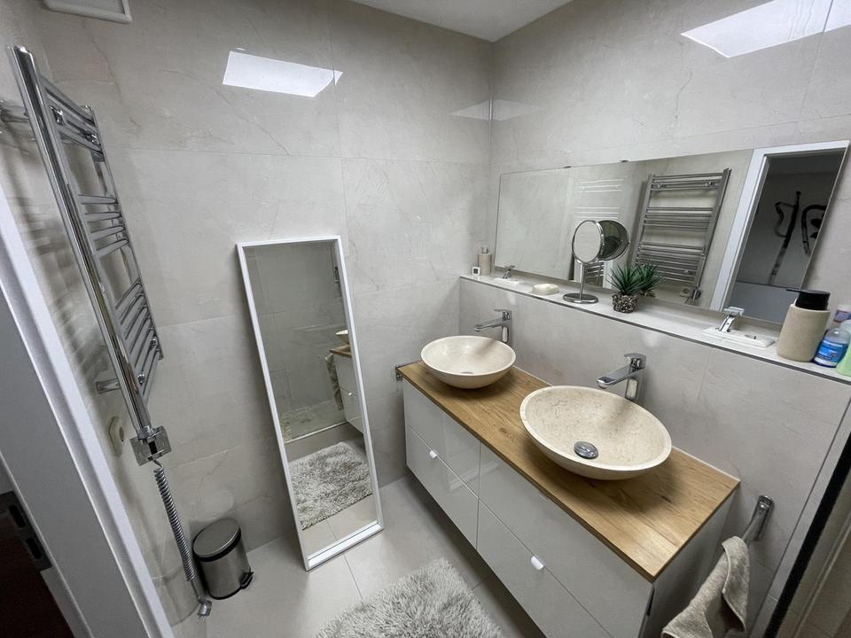 Top modernisierte 4 Zimmer Wohnung am Stadtrand mit super Aussicht, provisionsfrei – Bild 5