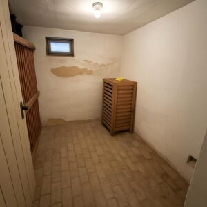 SOFORT FREI - Kellerraum mit Strom und Fenster