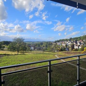 **Ihre private Oase mit Panorama-Loggia im Erdgeschoss!**