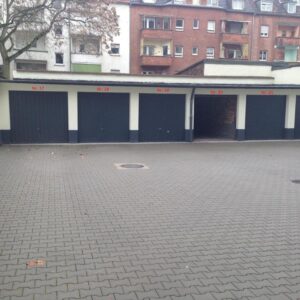 Als Lagerraum oder Garage zu vermieten in Mannheim-Lindenhof -gegenüber John Deere nähe Hauptbanhof