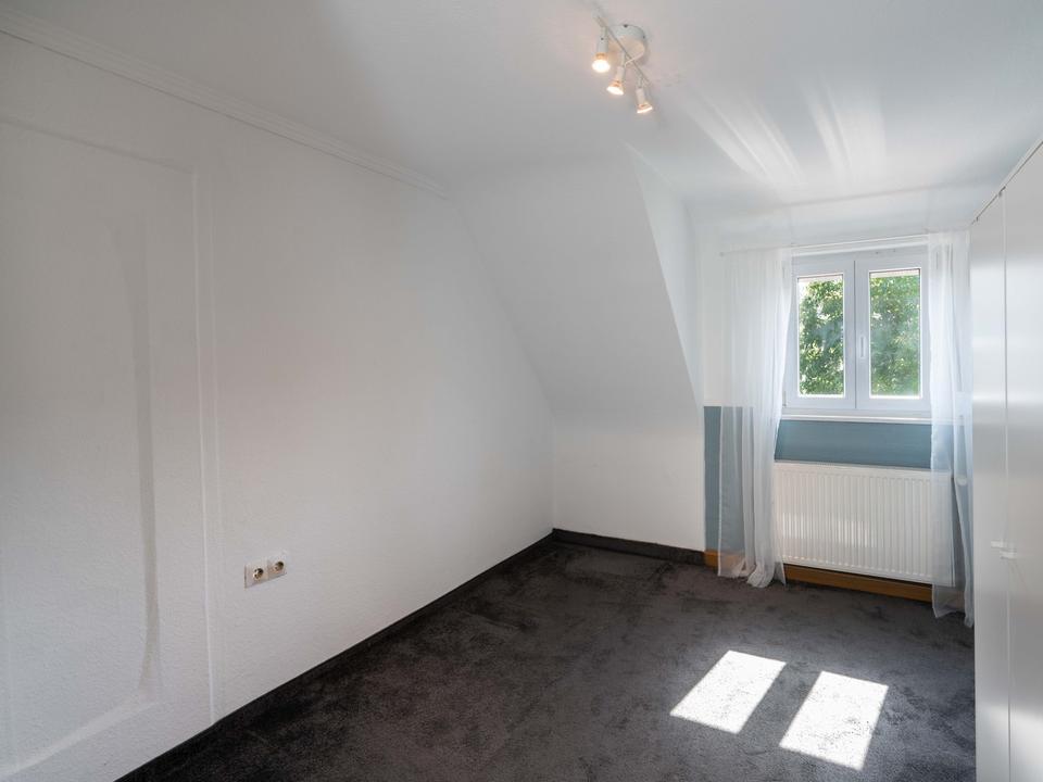 Weitblick in Stuttgart-Kaltental - gepflegte 3 Zimmer Wohnung - Provisionsfrei – Bild 3