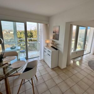 Über den Dächern von Duhnen, exklusive 51 qm 2-Zimmer Wohnung mit Seeblick direkt am Strand