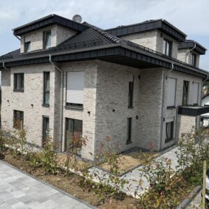 ** 2-Zimmer-Neubau zum Verlieben – ideal für Singles & Paare!**