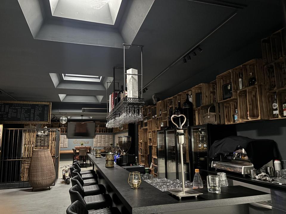 Attraktive Gewerbefläche in markantem Pavillon – Landsberger Straße 452/454, München – Bild 2