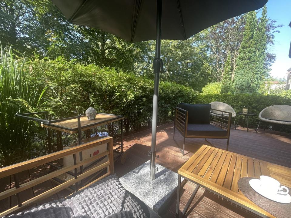 •Stilvoll sanierte Doppelhaushälfte in grüner Frohnauer Wohnlage