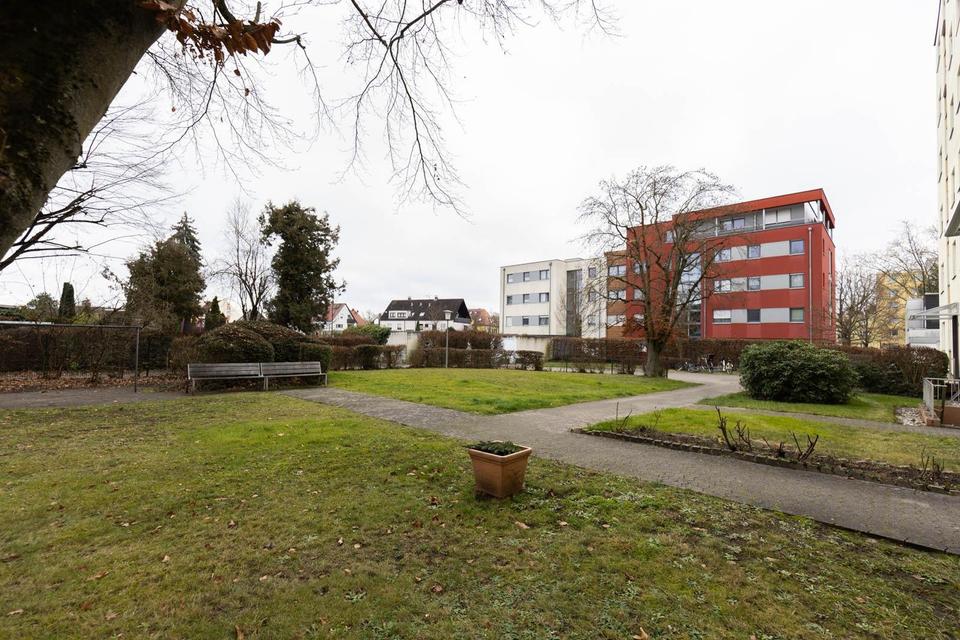 Zentral Kern-Sanierte 3 Zimmerwohnung, Balkon – Bild 2