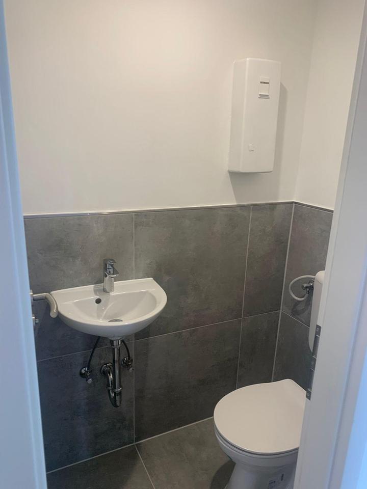 Wohnen über den Dächern: 4-ZKB mit traumhaftem Ausblick in Mainaschaff – Bild 4