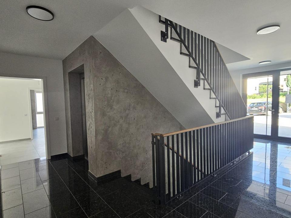 ** Exklusive 3-Zimmer- Dachgeschosswohnung im Herzen von Waldbröl !** – Bild 12