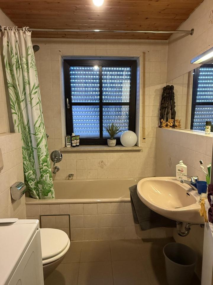 Charmante Dachgeschosswohnung in Augsburg – 50 m² – vermietet – ideale Kapitalanlage – Bild 3