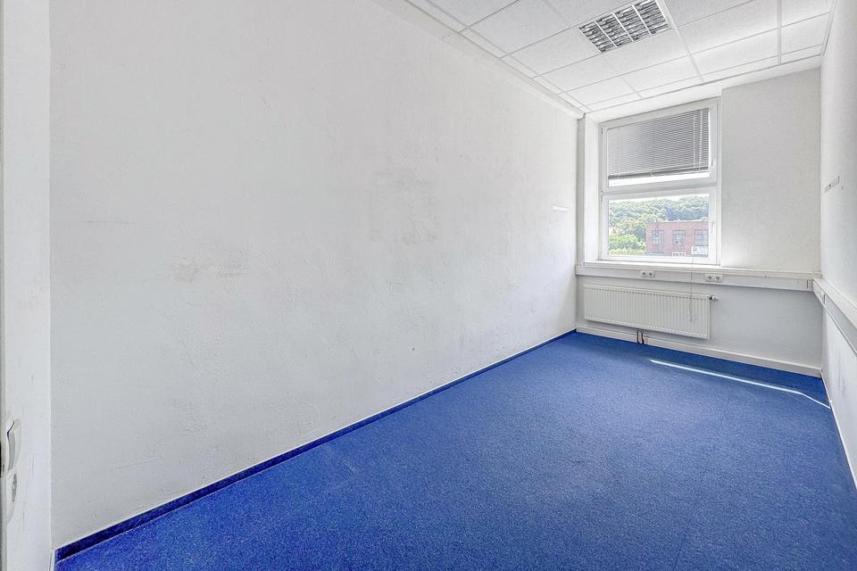 BÜRO – 270 m² – 7 BÜROS – 2 BESPRECHUNGSRÄUME – KÜCHE – LASTENAUFZUG – STELLPLÄTZE – TOP AUFGETEILT! – Bild 6