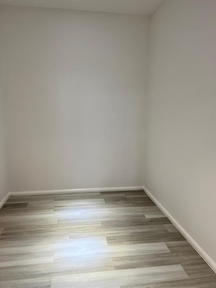 Sanierte Gewerbeeinheit im zwischen Gera und Greiz – Bild 7