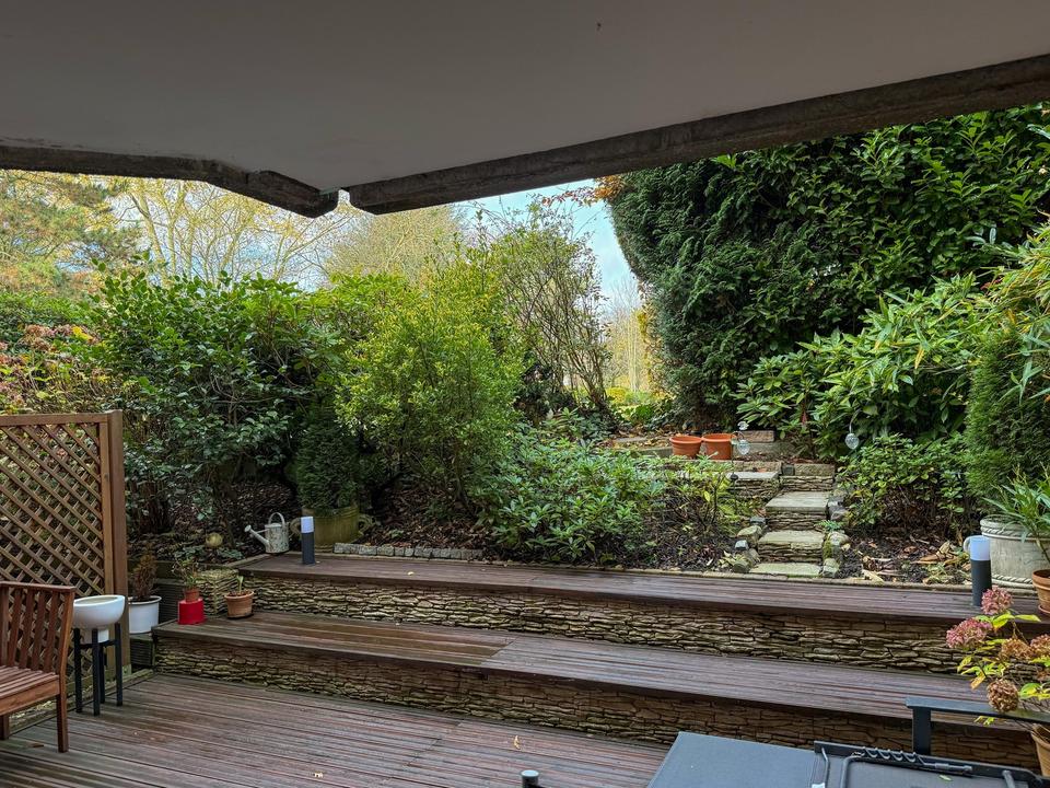 Attraktive 3,5-Zimmer-Maisonette-Wohnung in Düsseldorf-Grafenberg mit eigener Terrasse – Bild 5