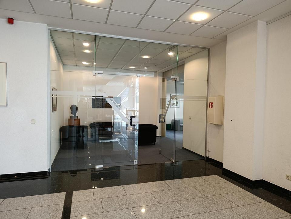 Attraktive Bürofläche zu vermieten – Bild 2