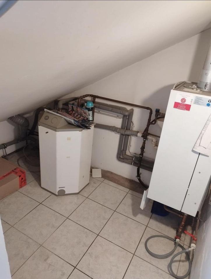 Schöne gemütliche ruhige 2 Zimmer Dachgeschoss Wohnung – Bild 11