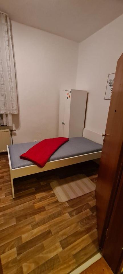 Various 1-room Appartments availalbe now! – Bild 12
