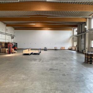 Nahe Hermsdorfer Kreuz - Lager-/Produktionshalle