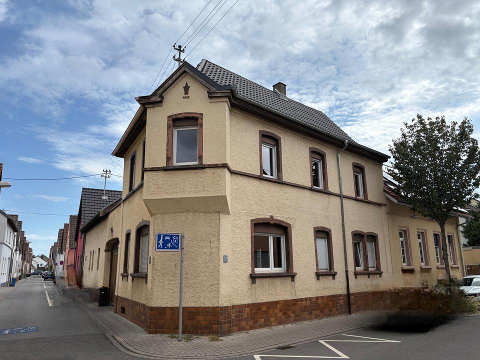 Charmantes Stadthaus-Ensemble in LU-Rheingönheim – Bild 31
