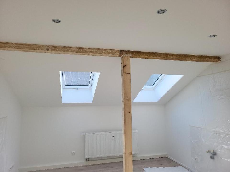 Super sanierte 4-Raum Dachgeschoss WE mit neuer Einbauküche – Bild 15