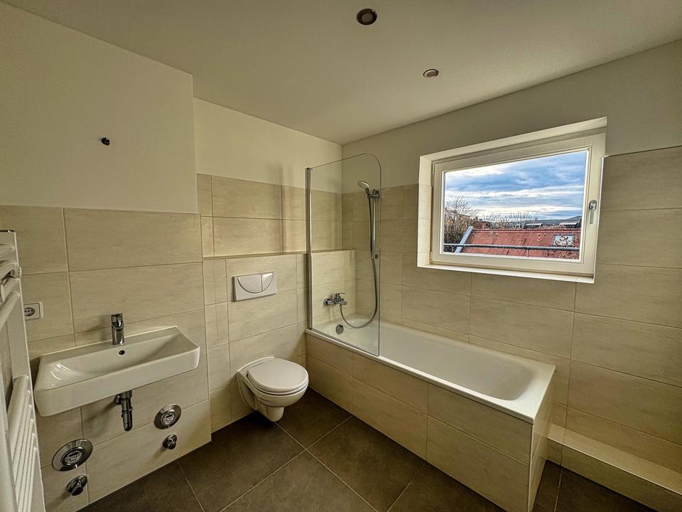 Wohnen im beliebtesten Viertel Leipzigs: Einraumwohnung mit Ausblick aufs Waldstraßenviertel – Bild 4