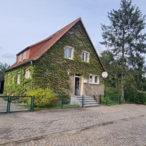 Einfamilienhaus / ehemaliges Praxisgebäude in ruhiger Lage