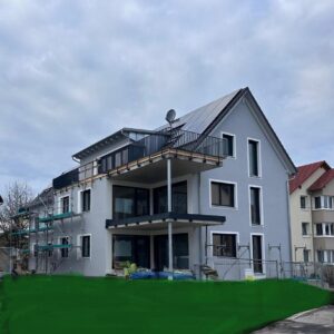 3-Zimmer DG Wohnung in modernem Mehrfamilienhaus in Emmendingen Windenreute mit Aufzug