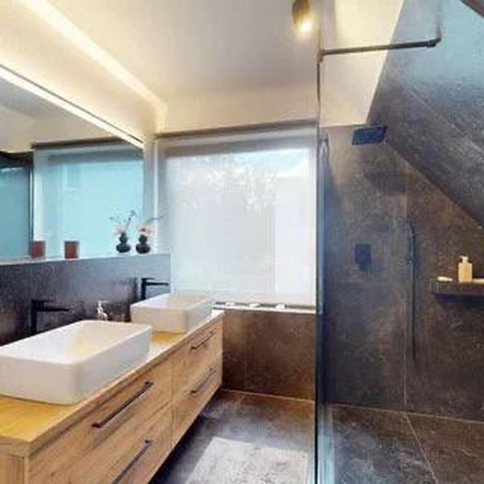 •Stilvoll sanierte Doppelhaushälfte in grüner Frohnauer Wohnlage – Bild 12