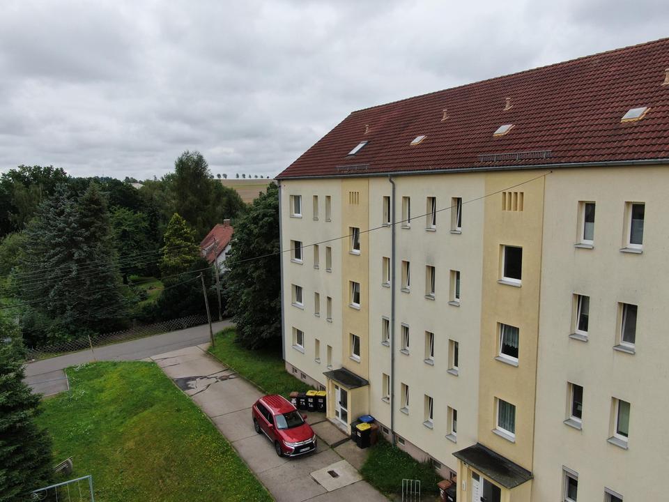 7 WE, ein Aufgang, 408qm Wfl, Plattenbau aus 1989 in idyllischer Lage – Bild 4