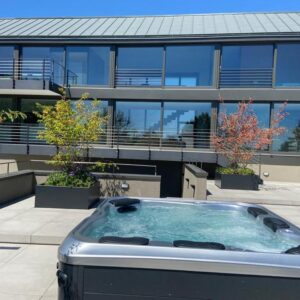 Architekten-Neubauvilla in Weinbergsrandlage in Neustadt-Hambach