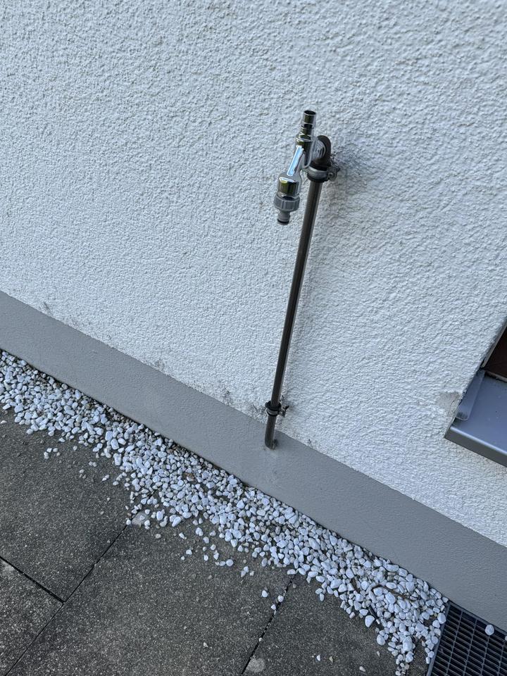 Ladeneinheit / Büro / Praxis / Lager mit 8 Stellplätzen – Bild 8