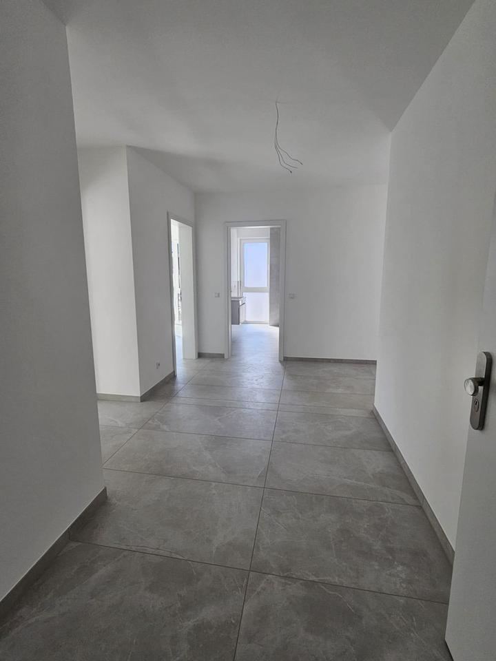 **Modern, Geräumig, Familiär: Das ideale Zuhause für Jedermann !** – Bild 8