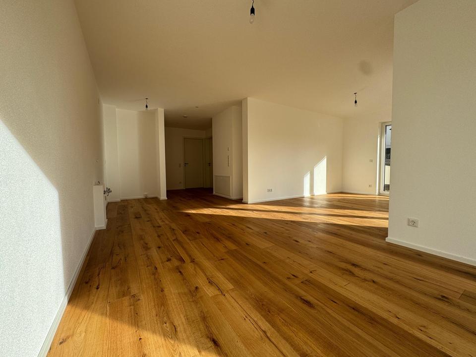 Sofort beziehbar: Neubau 3-Zimmer Gartenwohnung am Wasserturm 16 in Geisenfeld – Bild 6