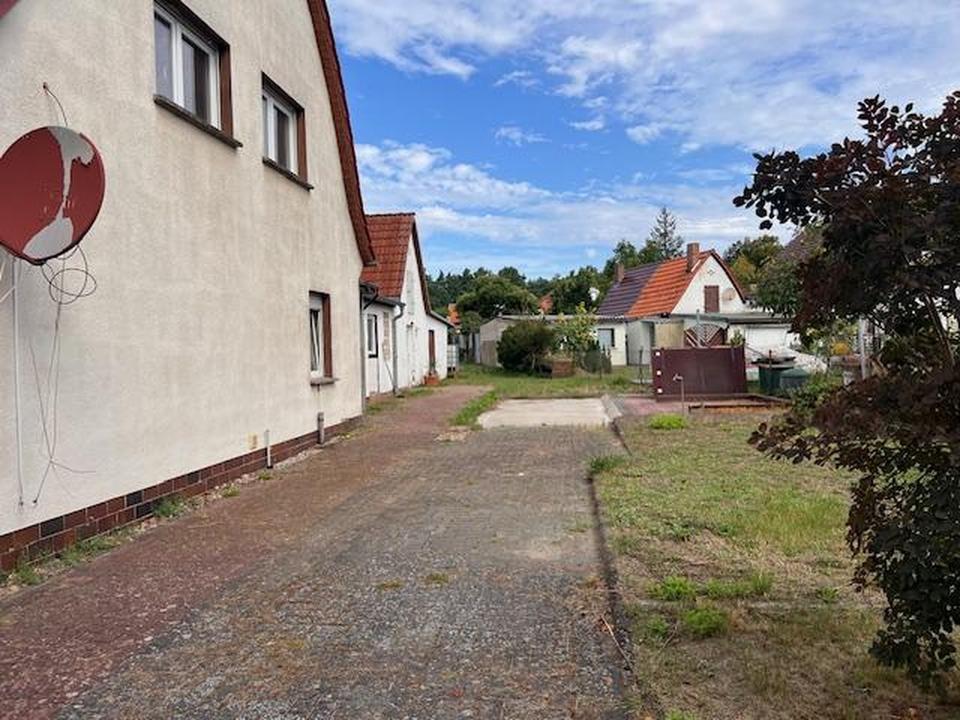Besichtigung, So., 01.02.//13-14 UHR// Doppelhaushälfte, renov. bedürftig, 209.000 €, keine Prov. – Bild 4