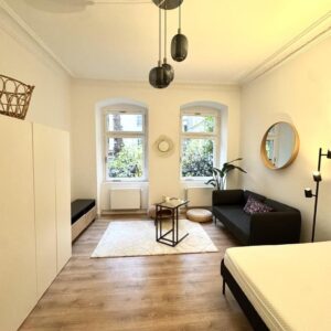 Sofort Bezugsfrei. Frisch renovierte und voll möblierte Wohnung im Herzen von Winsviertel