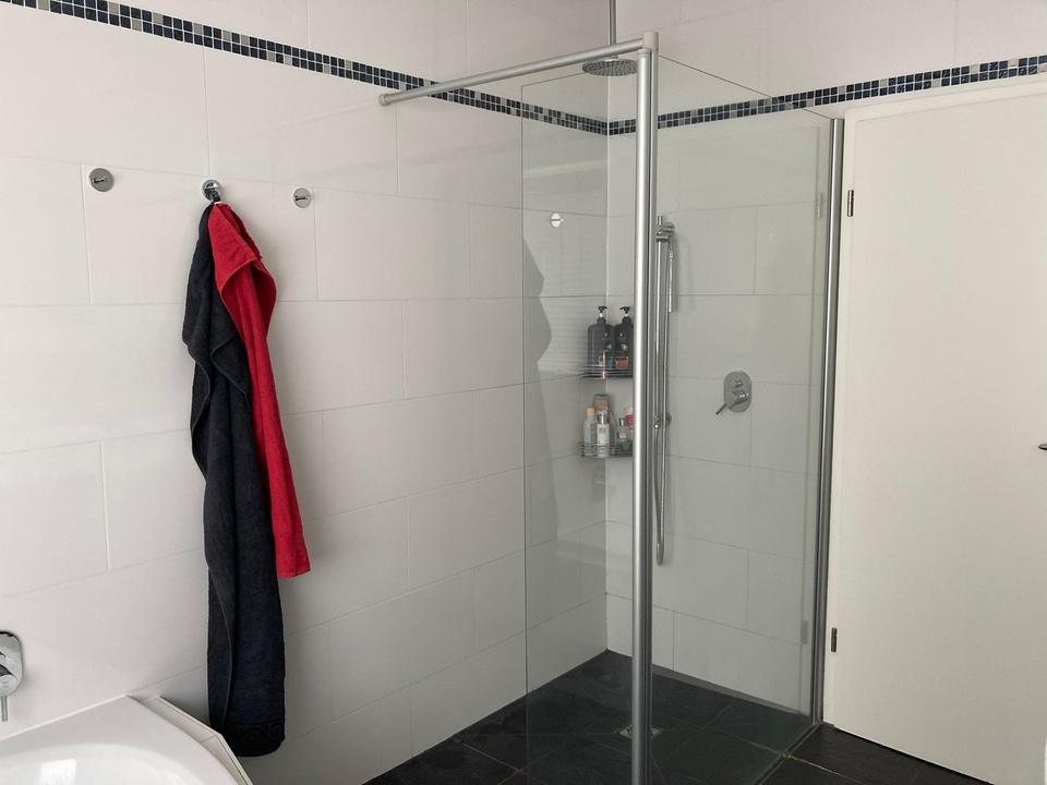 Bei Glashütten, 5 Schlafzimmer, Haus mit Blick und Garten – Bild 11