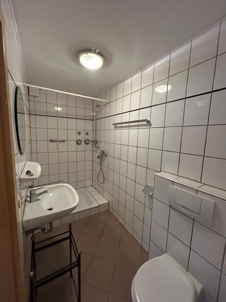 1-Zimmer-Wohnung mit Einbauküche in Flörsheim - Weilbach – Bild 4