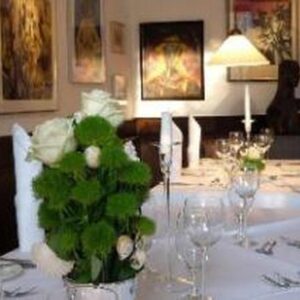 Traditionsreiches Feinschmecker-Restaurant in Toplage – seit fast 50 Jahren etabliert