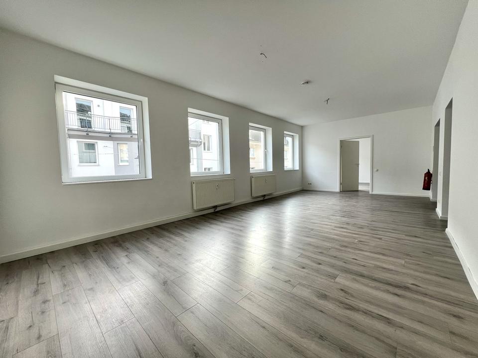 Barrierefreie Praxis-/Gewerbefläche mit 255 m², großer Terrasse, 3 Badezimmern – ab sofort! – Bild 6