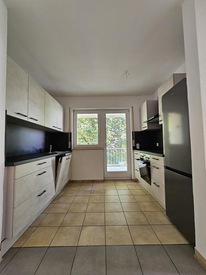 Balkon, EBK & Parkplatz zentral – Bild 8