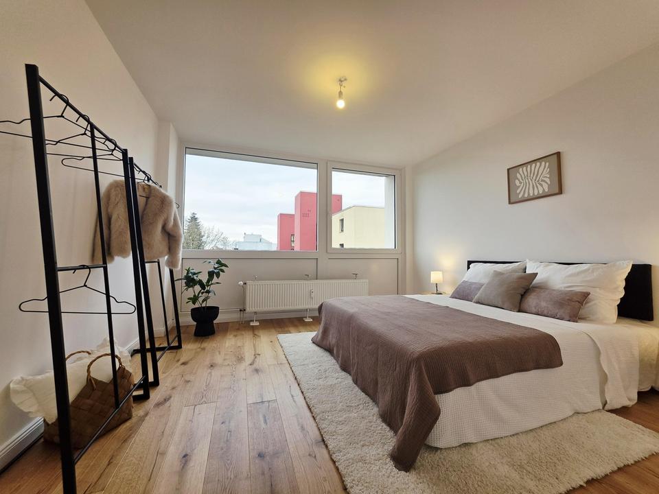 Sofort einziehen: Stilvoll sanierte Eigentumswohnung mit Sonnenbalkon im schönen Findorff – Bild 5