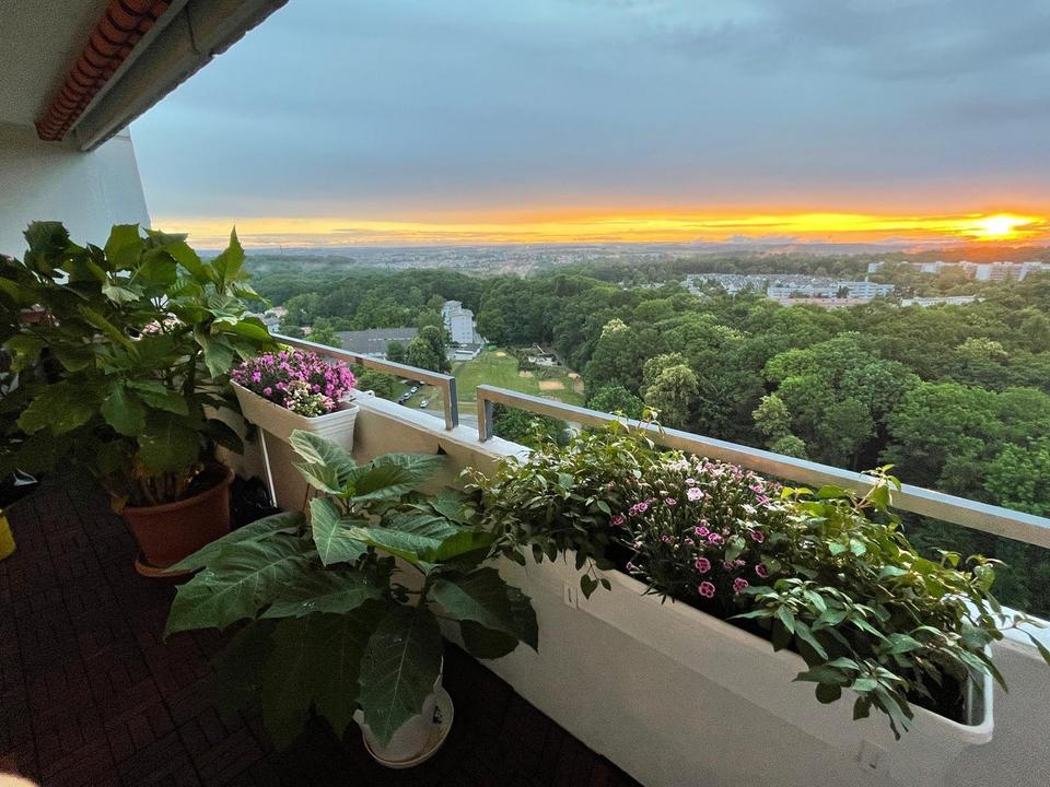 Top modernisierte 4 Zimmer Wohnung am Stadtrand mit super Aussicht, provisionsfrei – Bild 16