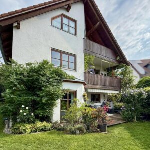 Top-Lage, neue Heizung und PV: Freistehendes Wohnhaus – 3 Einheiten möglich