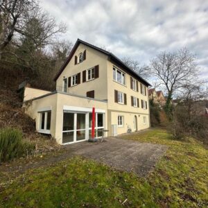 Traumhaus in Top Lage mit Einliegerwohnung und hohem Ausbaupotential