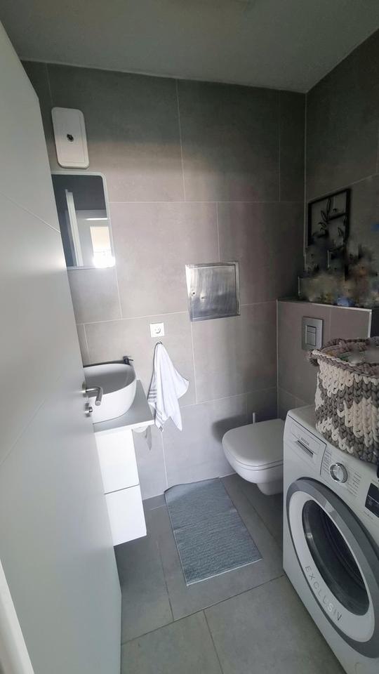 Top modernisierte 4 Zimmer Wohnung am Stadtrand mit super Aussicht, provisionsfrei – Bild 6