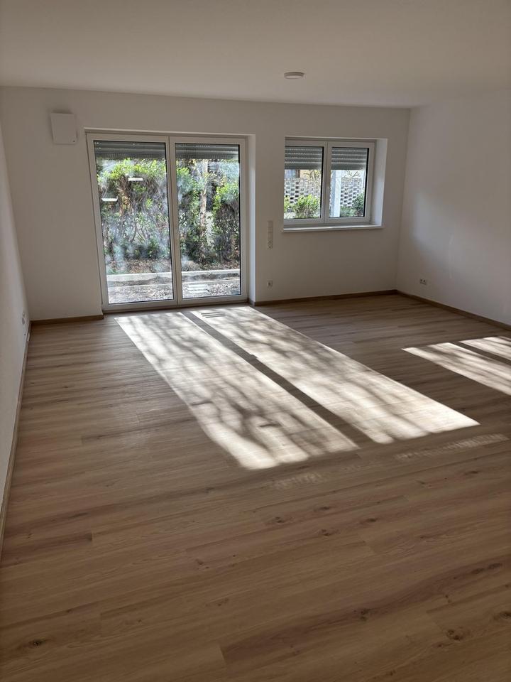 3-Zimmer Dachgeschoss Wohnung in energieeffizientem KFW55 Haus – Bild 15