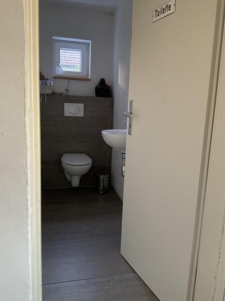 Traumhaftes Landhaus mit idyllischem Garten am Wörthsee – Bild 7