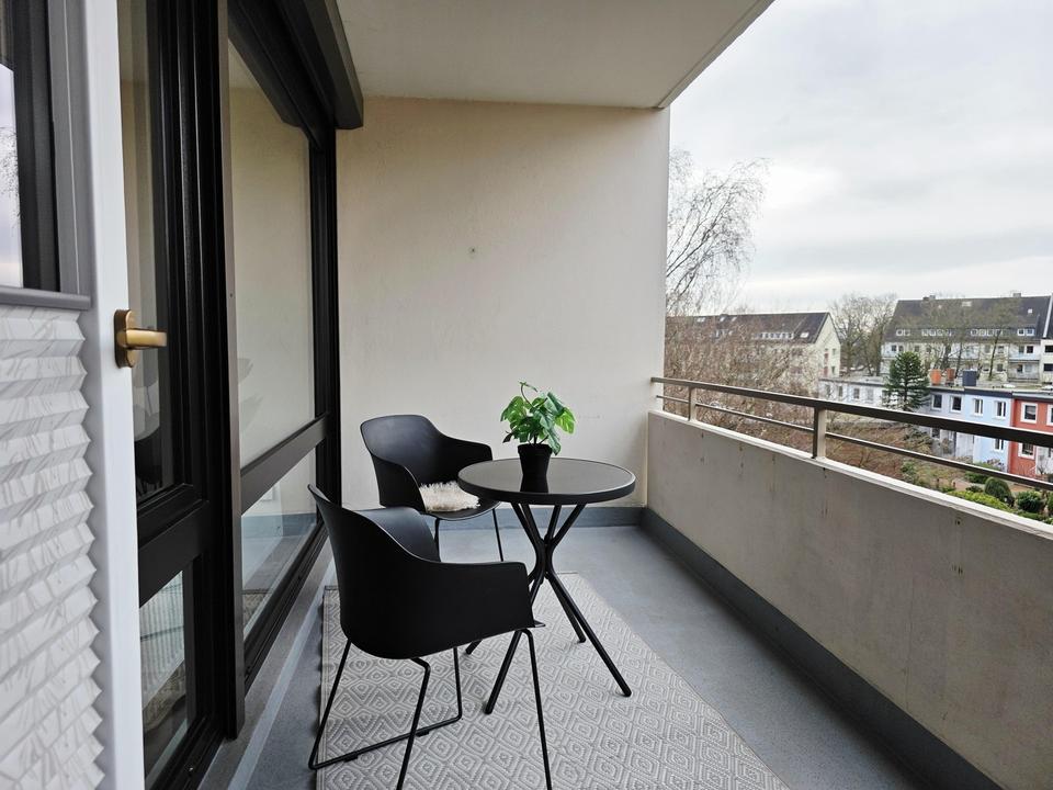 Sofort einziehen: Stilvoll sanierte Eigentumswohnung mit Sonnenbalkon im schönen Findorff – Bild 7