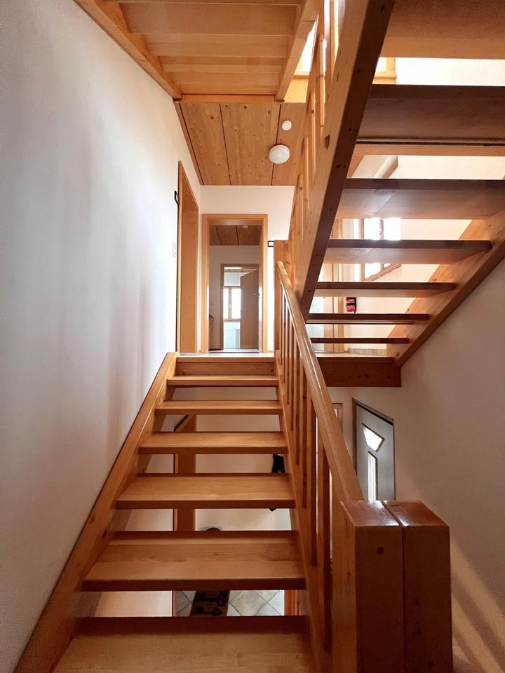 Attraktive Bürofläche im Obergeschoss – hochwertige Holzständerbauweise – Bild 5